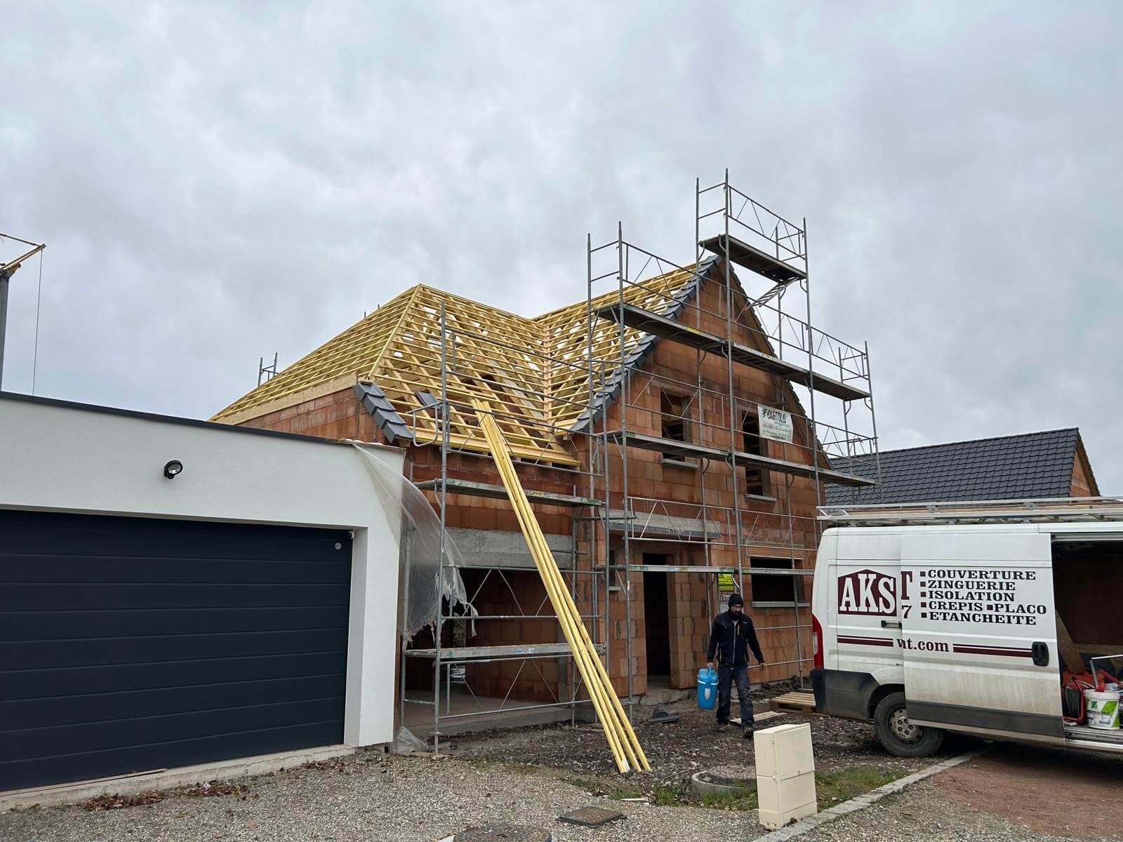 Réalisation couverture • zinguerie • toitures - Photo 4