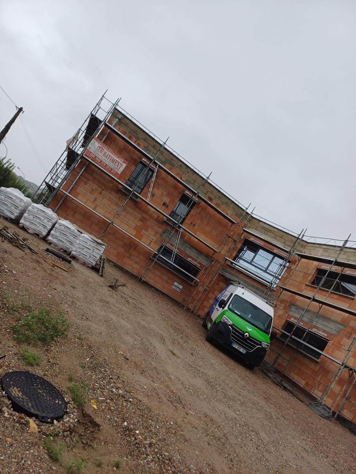 Réalisation couverture • zinguerie • toitures - Photo 18