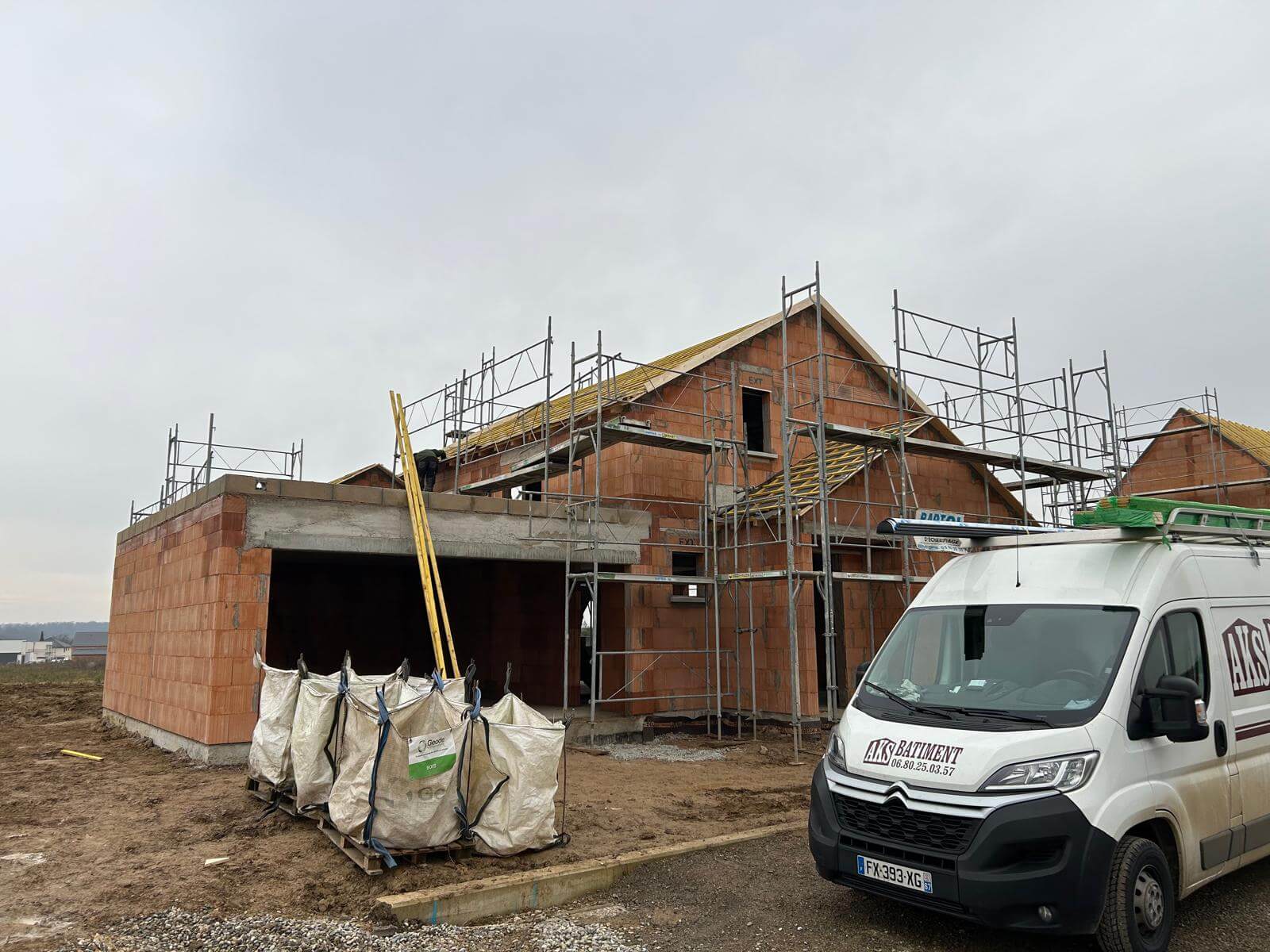 Réalisation couverture • zinguerie • toitures - Photo 9